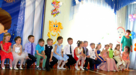 Выпускной в разгаре!